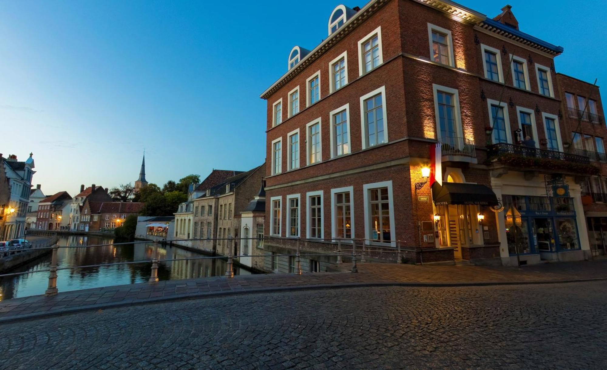 Hotel Canalview Ter Reien 2*