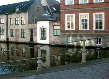 Hotel Canalview Ter Reien 2*