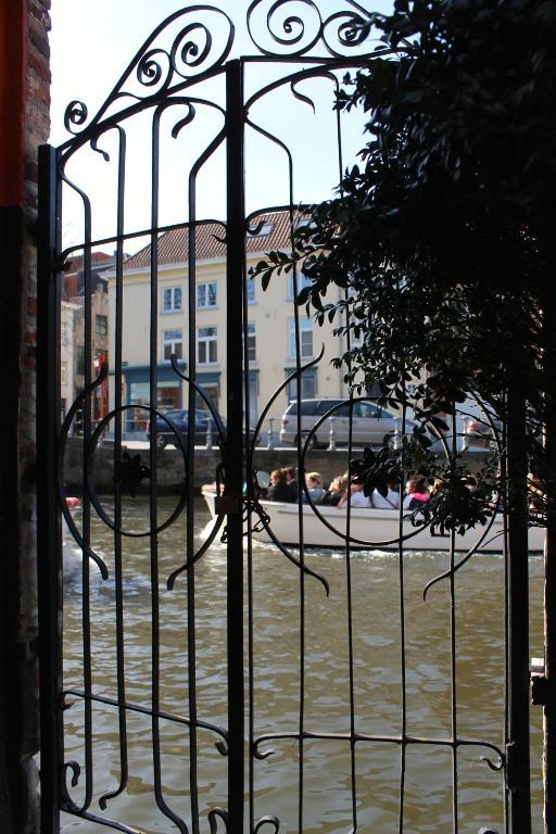 Canalview Ter Reien Bruges
